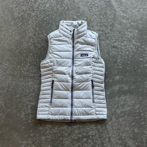Patagonia Women’s Down Sweater Vest Full Zip White Size XS